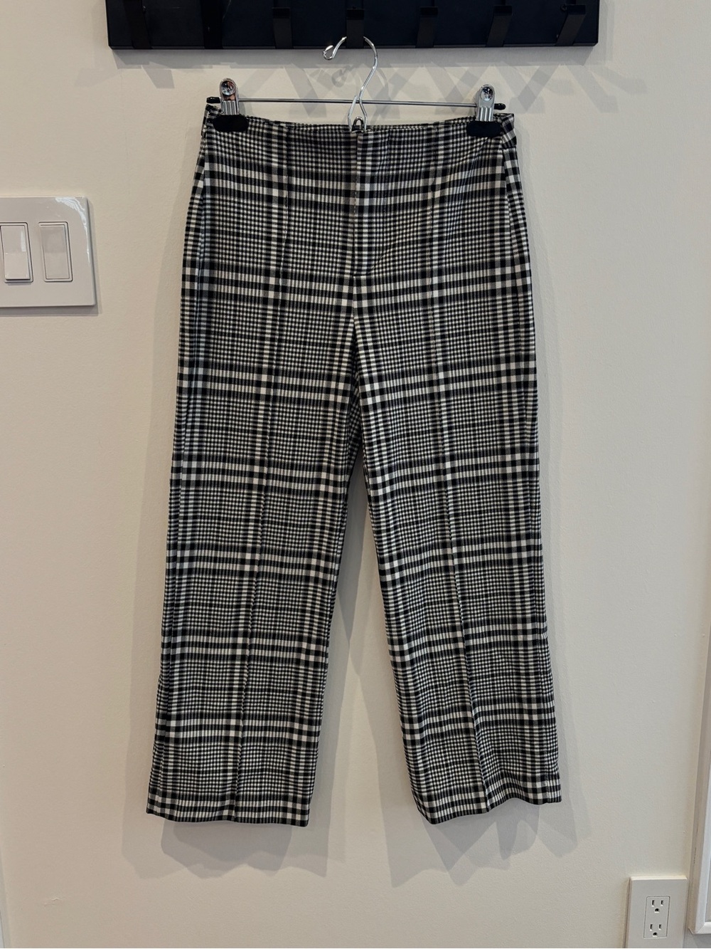 Zara Women Black and White Glen Plaid pants